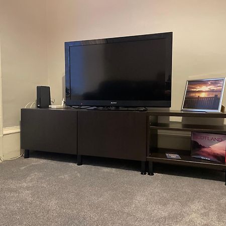 5 Minutes From Loch Lomond - Newly Renovated Ground Floor 1-Bed Flat Lägenhet Bonhill Exteriör bild