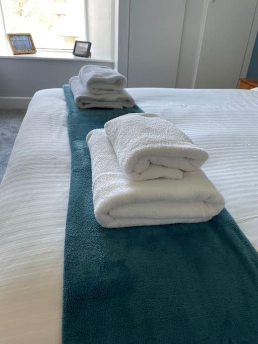 5 Minutes From Loch Lomond - Newly Renovated Ground Floor 1-Bed Flat Lägenhet Bonhill Exteriör bild