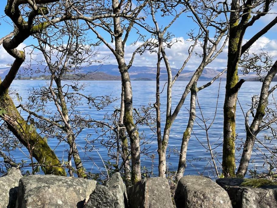 5 Minutes From Loch Lomond - Newly Renovated Ground Floor 1-Bed Flat Lägenhet Bonhill Exteriör bild