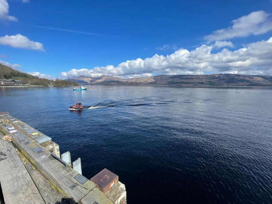 5 Minutes From Loch Lomond - Newly Renovated Ground Floor 1-Bed Flat Lägenhet Bonhill Exteriör bild